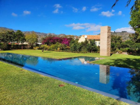 Exclusiva Villa 2HAB con piscina privada, chill out y un precioso jardín en Santa Brígida